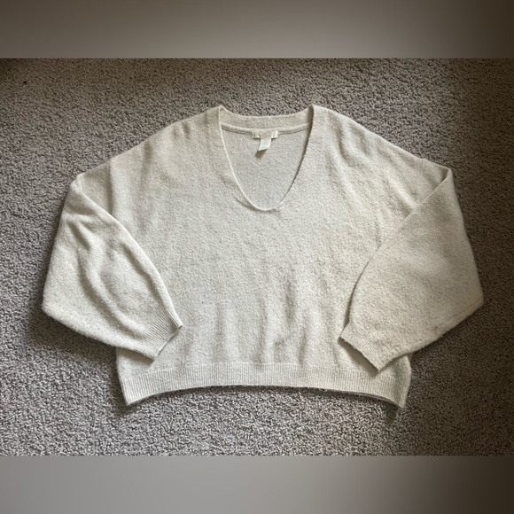 H&M Sweaters - H&M Sweater